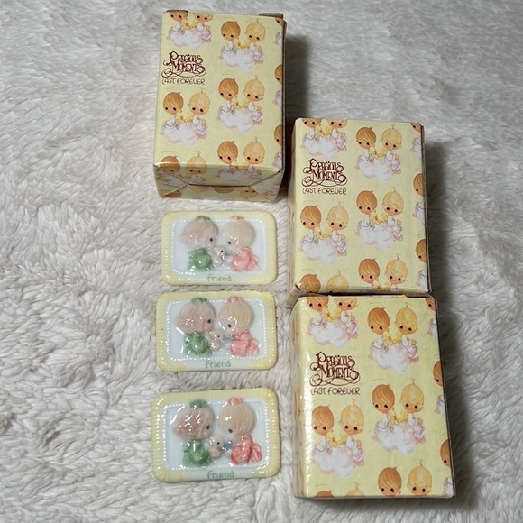 3 new Precious Moments friends magnets in box - Picture 1 of 6